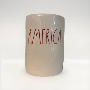 NEW Rae Dunn America Candle Ceramic Jar Crisp Apple Fragrance Patriotic USA 7/4